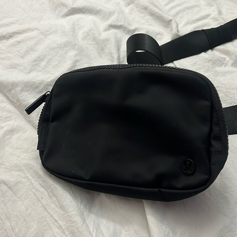 only used once, very good clean bag